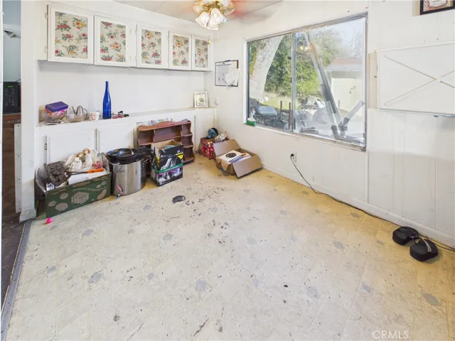 Living/Dining​​‌​​​​‌​​‌‌​​‌​​​‌‌​​​‌​​‌‌​​‌‌​​‌‌​​​​ room
