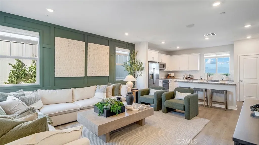1750 Eagle Road, Rialto, California 92376 home-pic-1