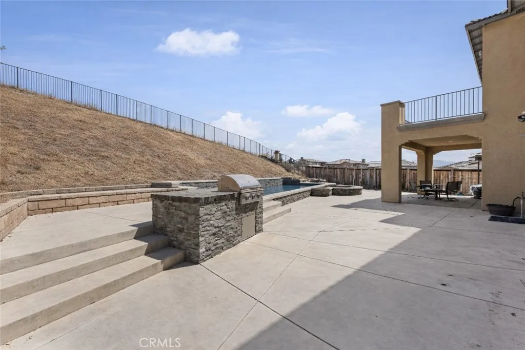 16395 Ridge Field, Riverside, California 92503 home-pic-44