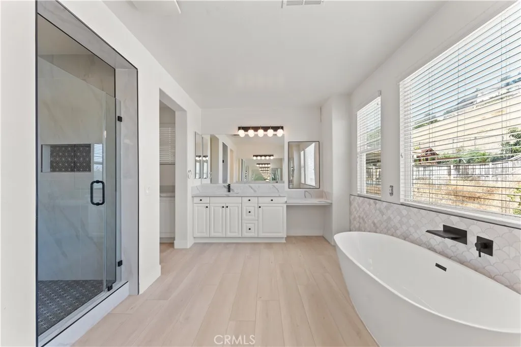 16395 Ridge Field, Riverside, California 92503 home-pic-29