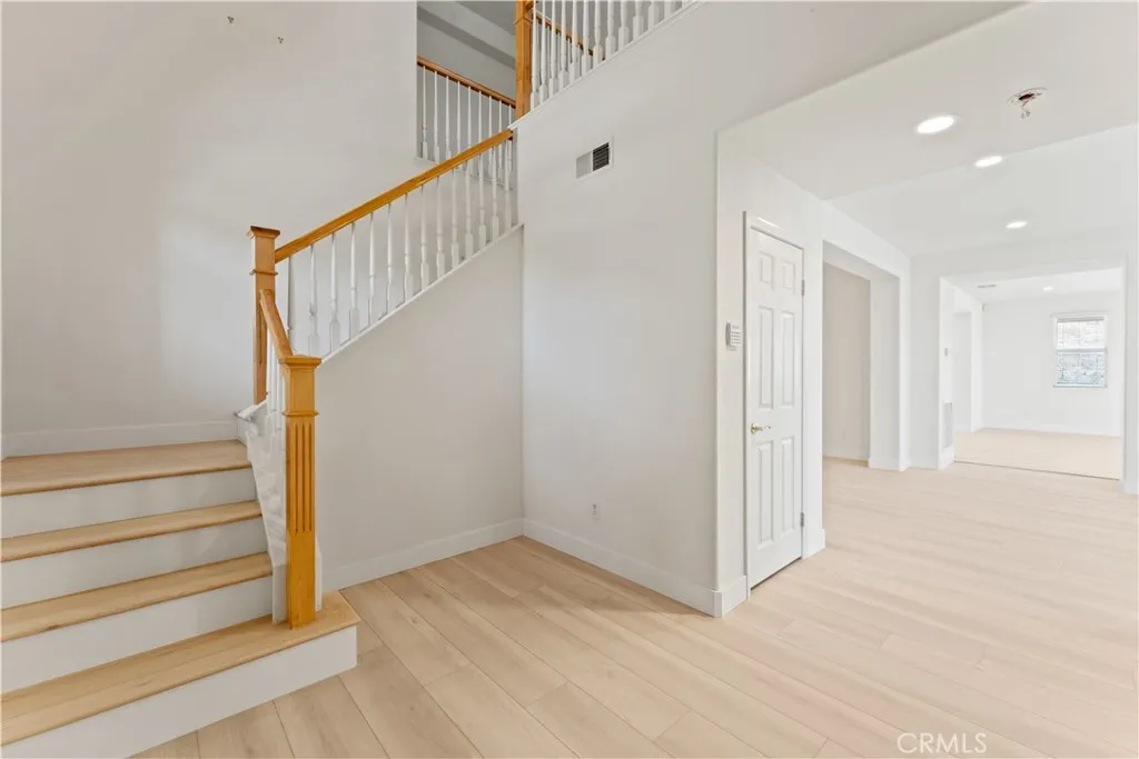 16395 Ridge Field, Riverside, California 92503 home-pic-20