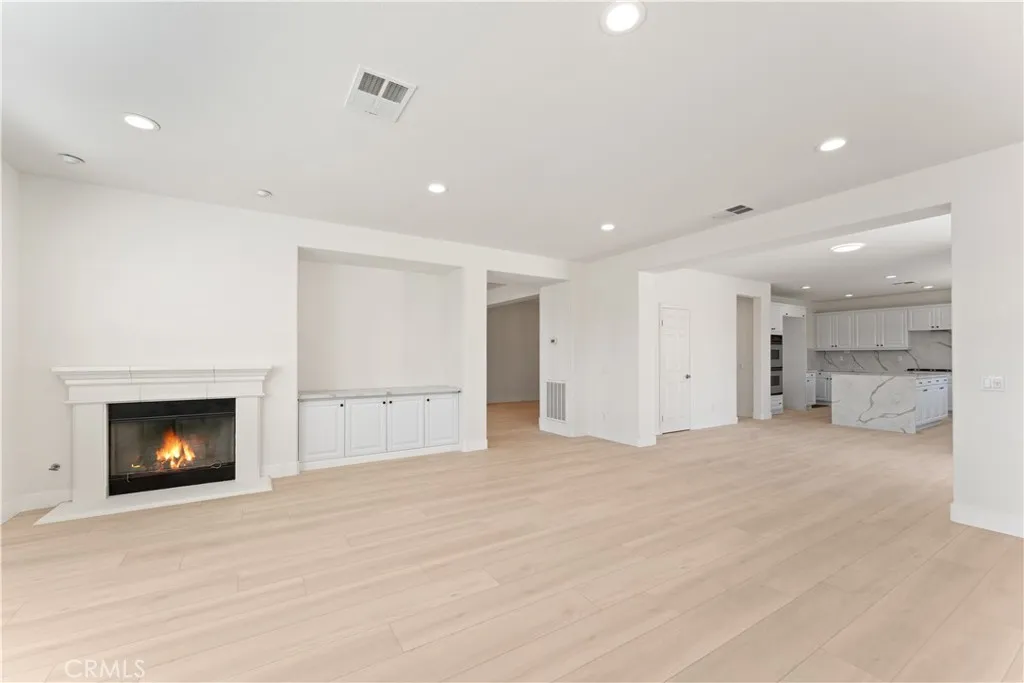 16395 Ridge Field, Riverside, California 92503 home-pic-15