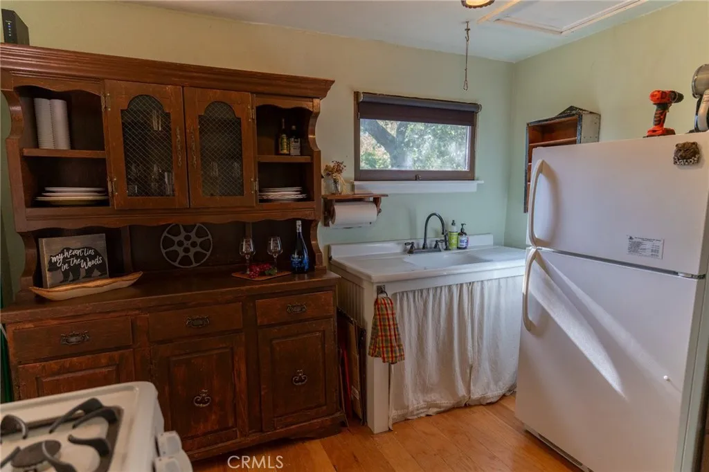 73 San Antonio Creek, Mt Baldy, California 91759 home-pic-24