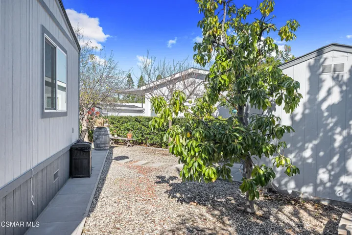 B1A7481-003-065-3000x2001