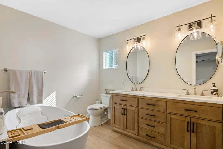 B1A7631-034-006-3000x2001