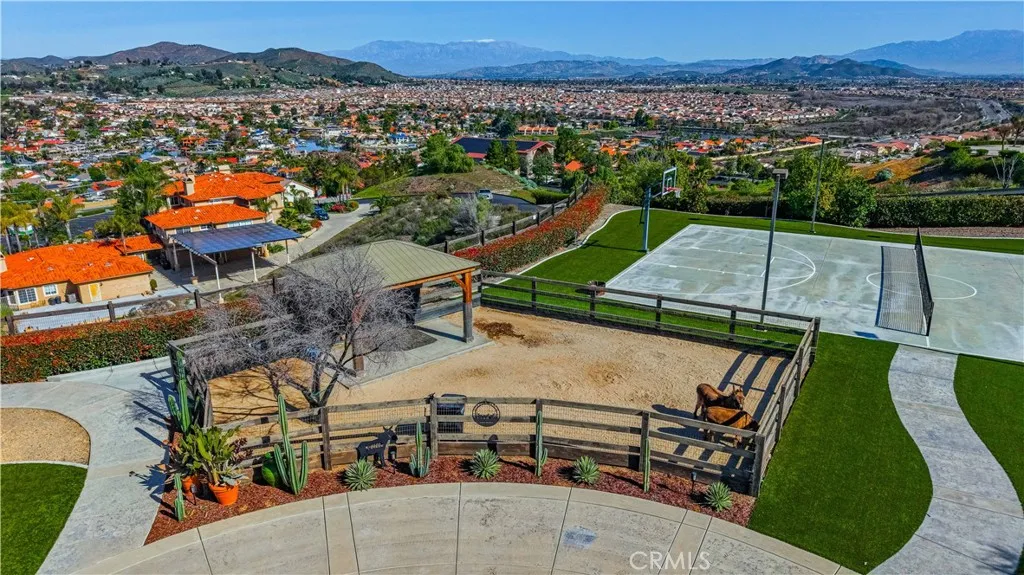30635 Sorrel Lane, Canyon Lake, California 92587 home-pic-19
