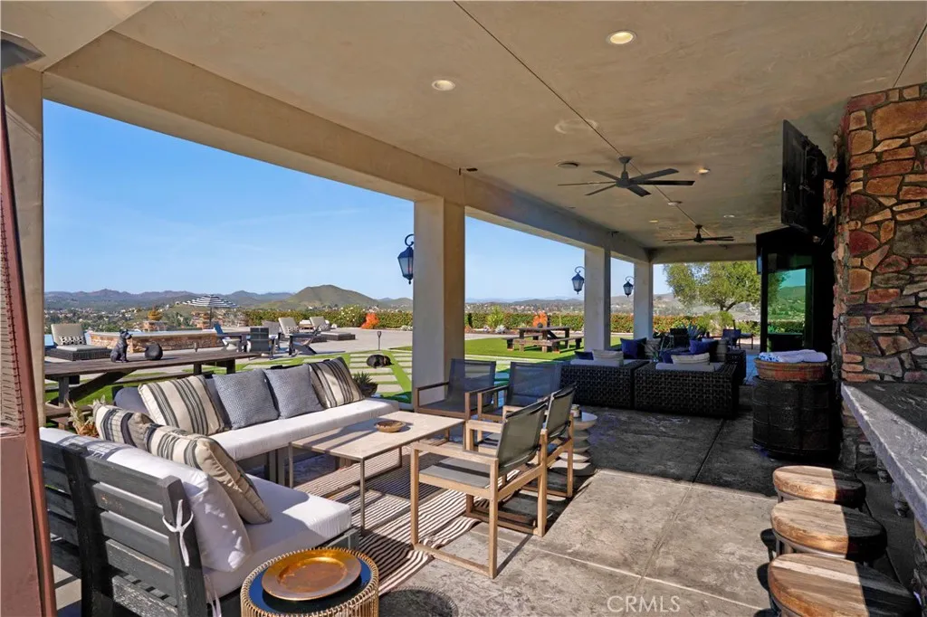 30635 Sorrel Lane, Canyon Lake, California 92587 home-pic-63