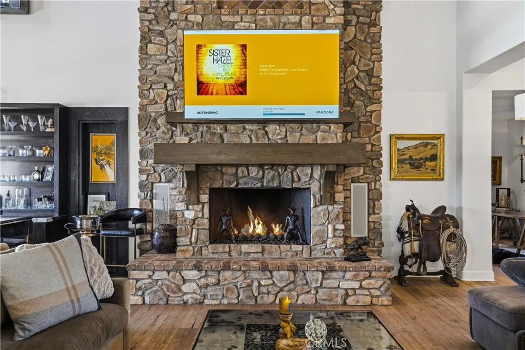 30635 Sorrel Lane, Canyon Lake, California 92587 home-pic-32