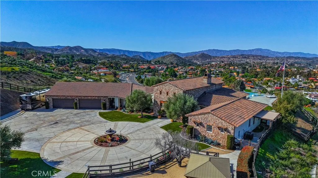 30635 Sorrel Lane, Canyon Lake, California 92587 home-pic-13