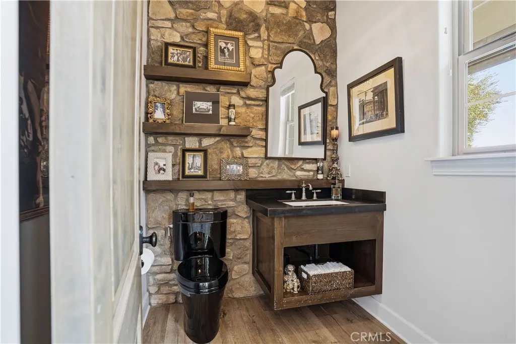 30635 Sorrel Lane, Canyon Lake, California 92587 home-pic-39