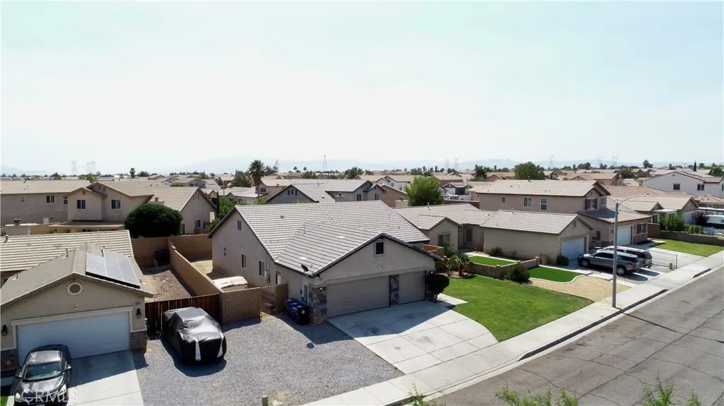 13525 Evanston Street, Victorville, California 92392 home-pic-5