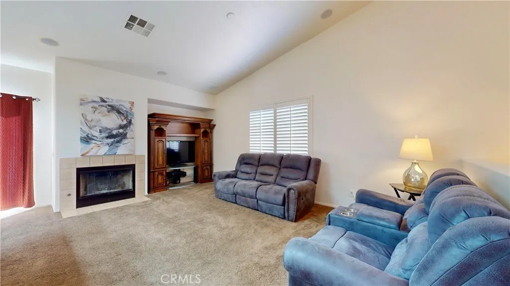 13525 Evanston Street, Victorville, California 92392 home-pic-18