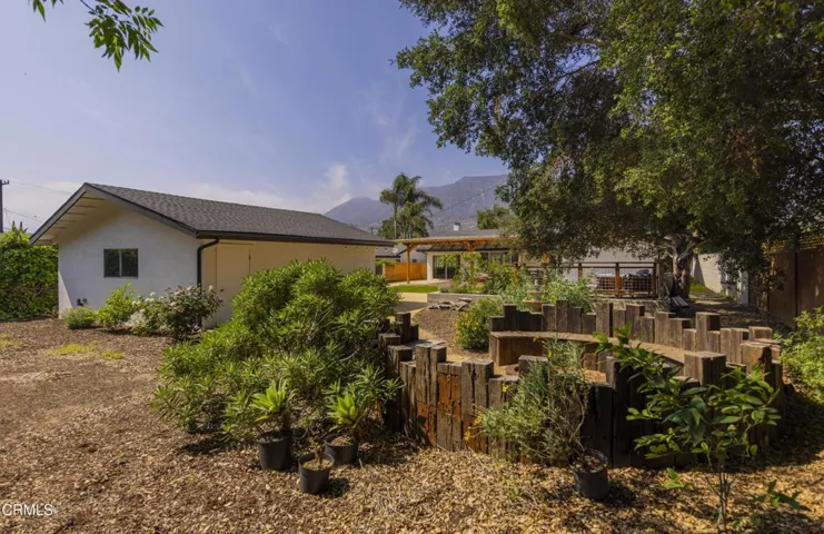 S8C_1994 E Ojai Ave_35