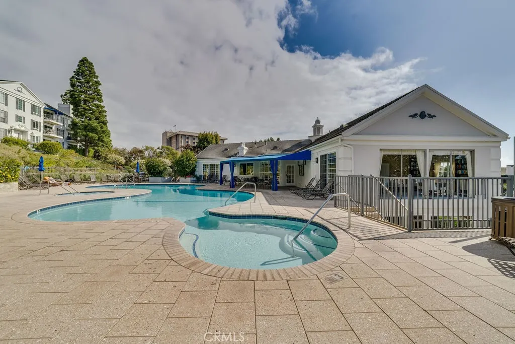300 Cagney 208, Newport Beach, California 92663 home-pic-30