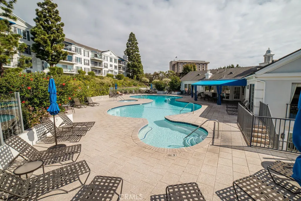 300 Cagney 208, Newport Beach, California 92663 home-pic-29
