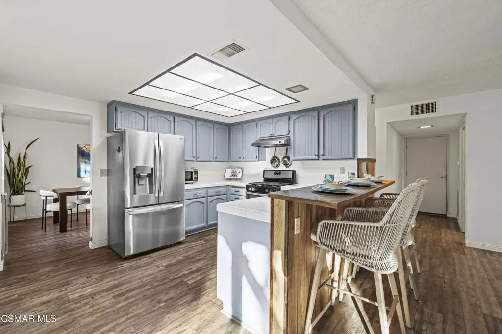 35 Ilex Drive, Newbury Park, California 91320 home-pic-24