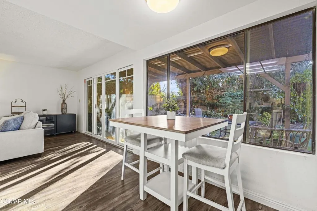 35 Ilex Drive, Newbury Park, California 91320 home-pic-34