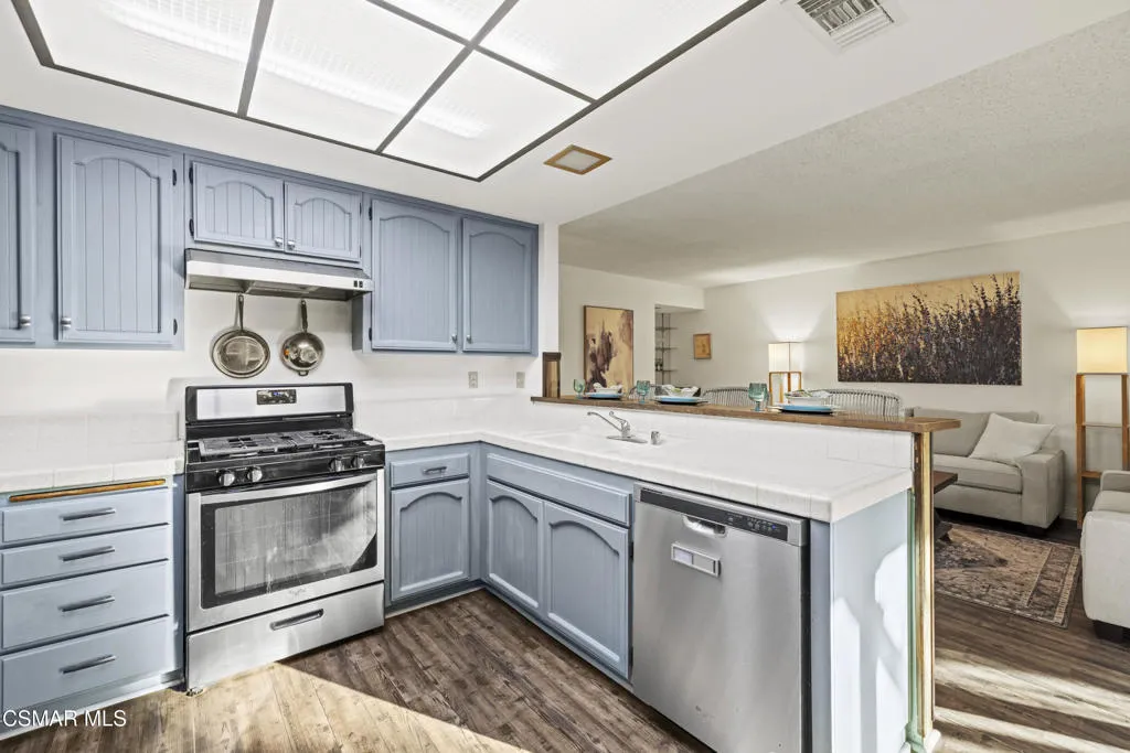 35 Ilex Drive, Newbury Park, California 91320 home-pic-29