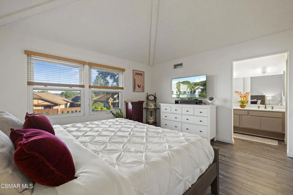 35 Ilex Drive, Newbury Park, California 91320 home-pic-41