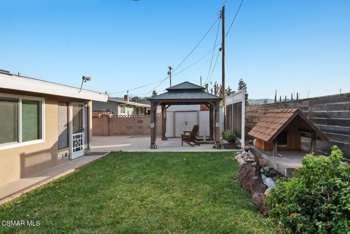 1529 Paul Backyard 2