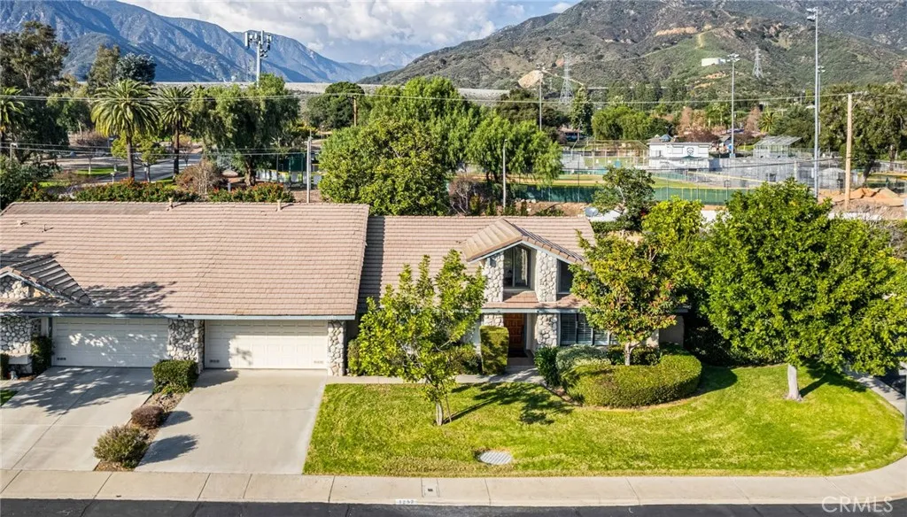1257 Citrus, Upland, California 91784 home-pic-3