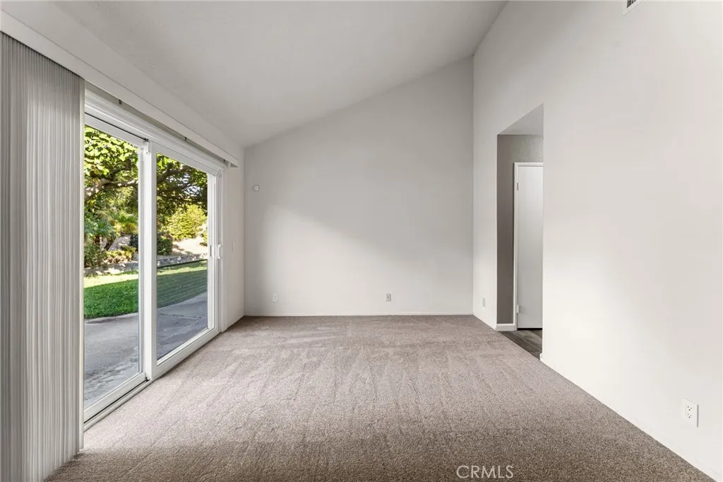 1257 Citrus, Upland, California 91784 home-pic-28