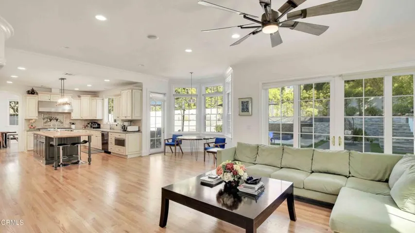 1929 Lyans Drive-23
