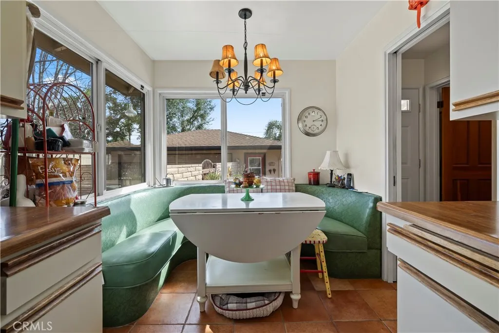 754 W 9th, Claremont, California 91711 home-pic-12