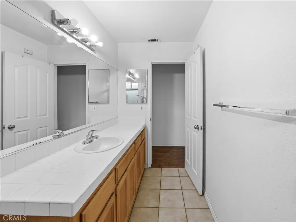 715 Shannon Hill, Paso Robles, California 93446 home-pic-20