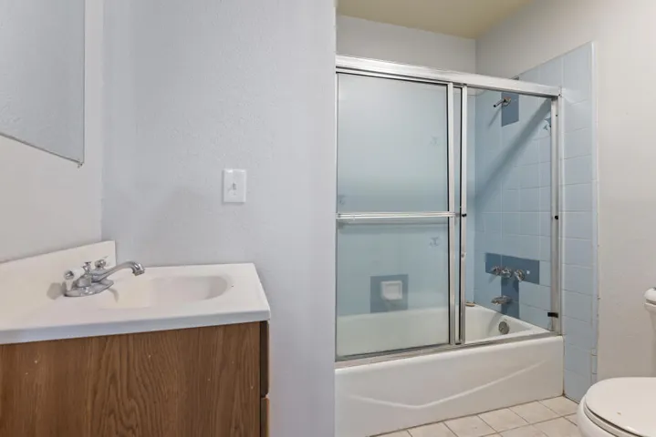 oc bathroom too