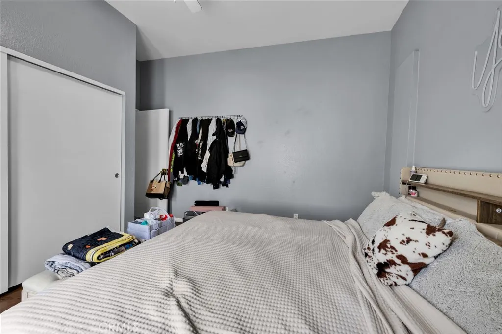 6453 Athol Avenue, 29 Palms, California 92277 home-pic-15