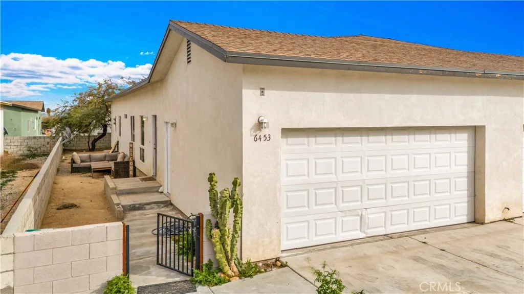 6453 Athol Avenue, 29 Palms, California 92277 home-pic-3