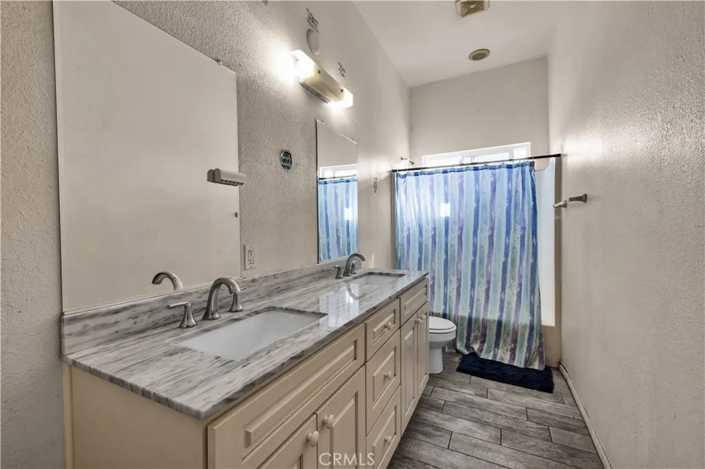 6453 Athol Avenue, 29 Palms, California 92277 home-pic-42