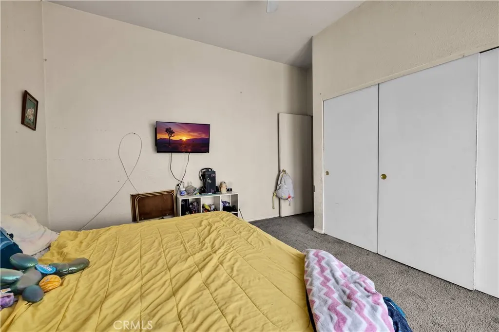 6453 Athol Avenue, 29 Palms, California 92277 home-pic-47