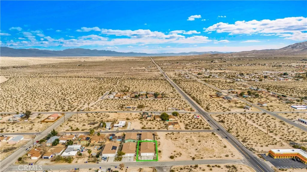 6453 Athol Avenue, 29 Palms, California 92277 home-pic-60