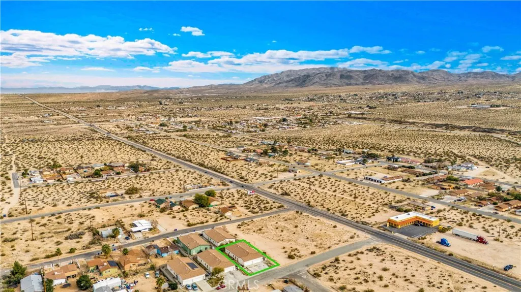 6453 Athol Avenue, 29 Palms, California 92277 home-pic-59
