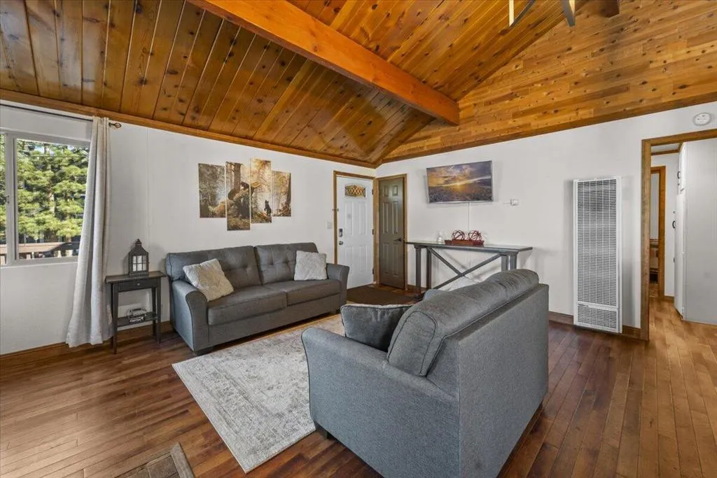 140 Highland Lane, Sugarloaf, California 92386 home-pic-7
