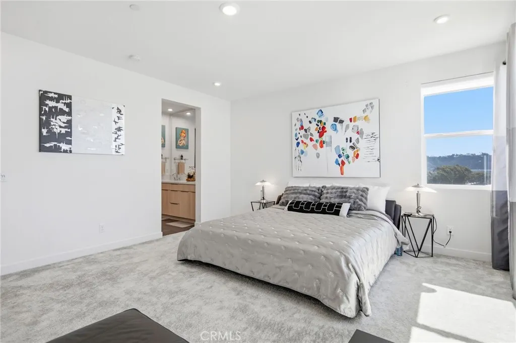 2739 Everly Drive, San Diego, California 92108 home-pic-37