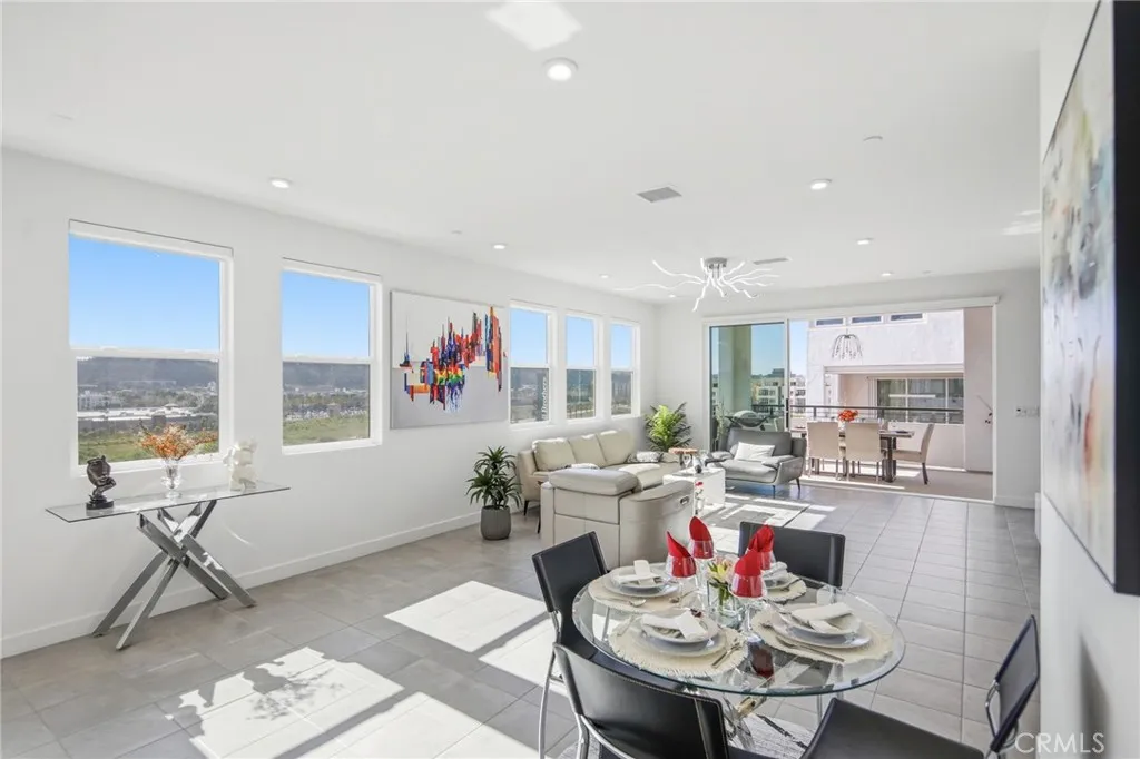 2739 Everly Drive, San Diego, California 92108 home-pic-21