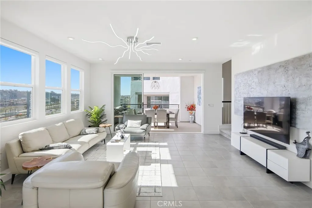 2739 Everly Drive, San Diego, California 92108 home-pic-22