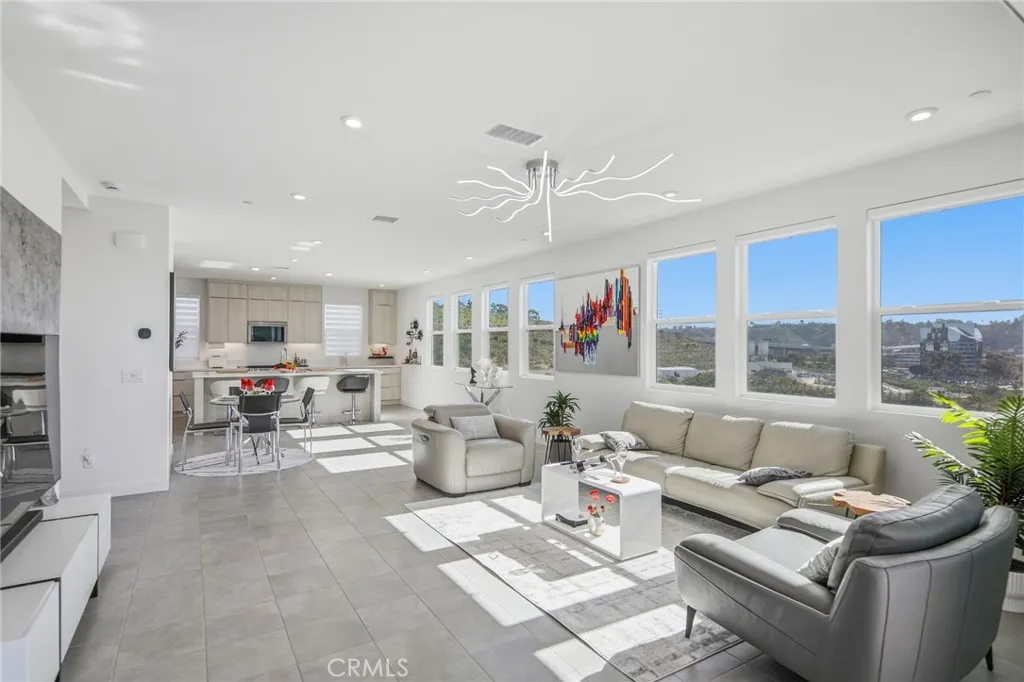 2739 Everly Drive, San Diego, California 92108 home-pic-27