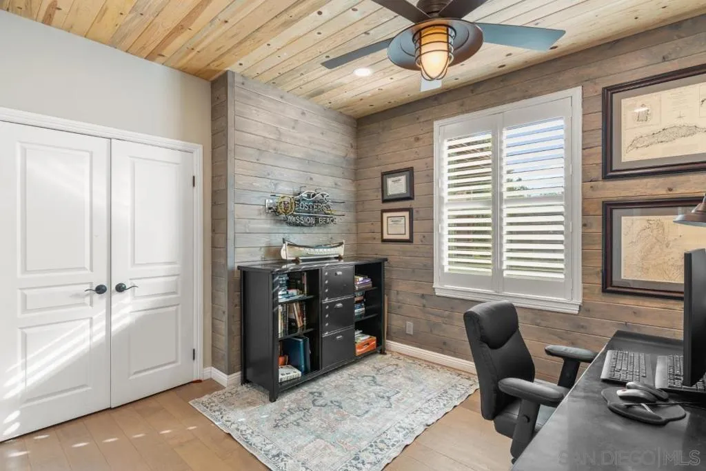 1195 Via Encinos, Fallbrook, California 92028 home-pic-11