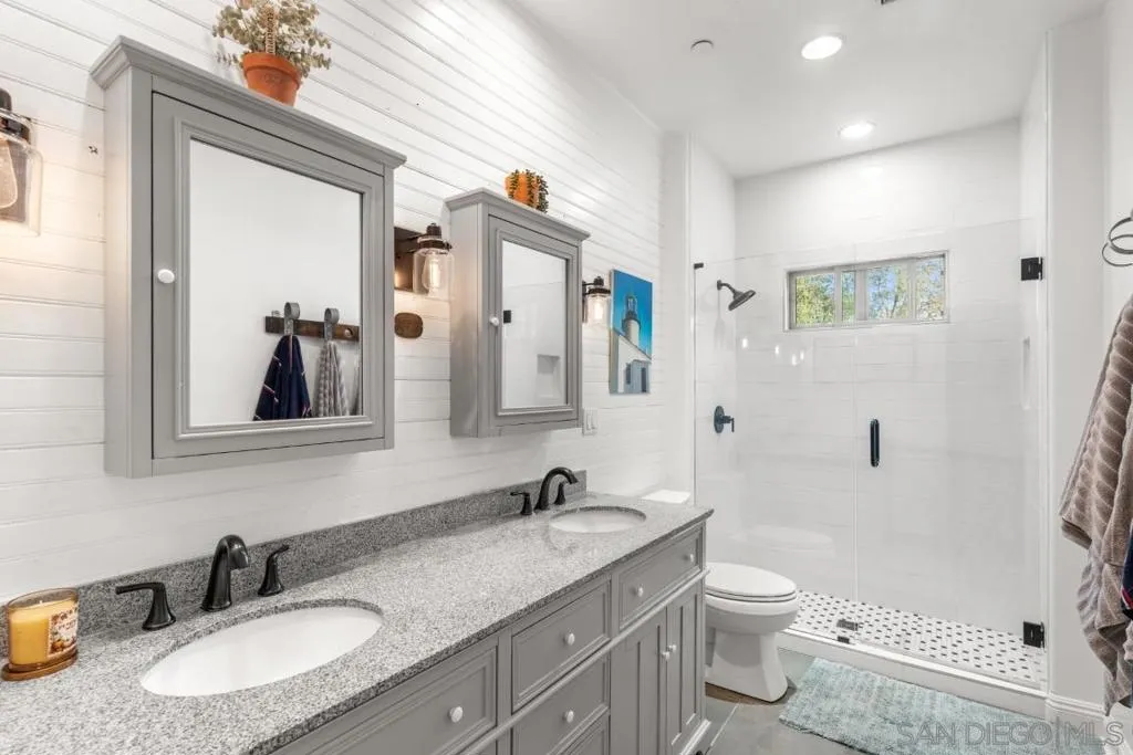 1195 Via Encinos, Fallbrook, California 92028 home-pic-21