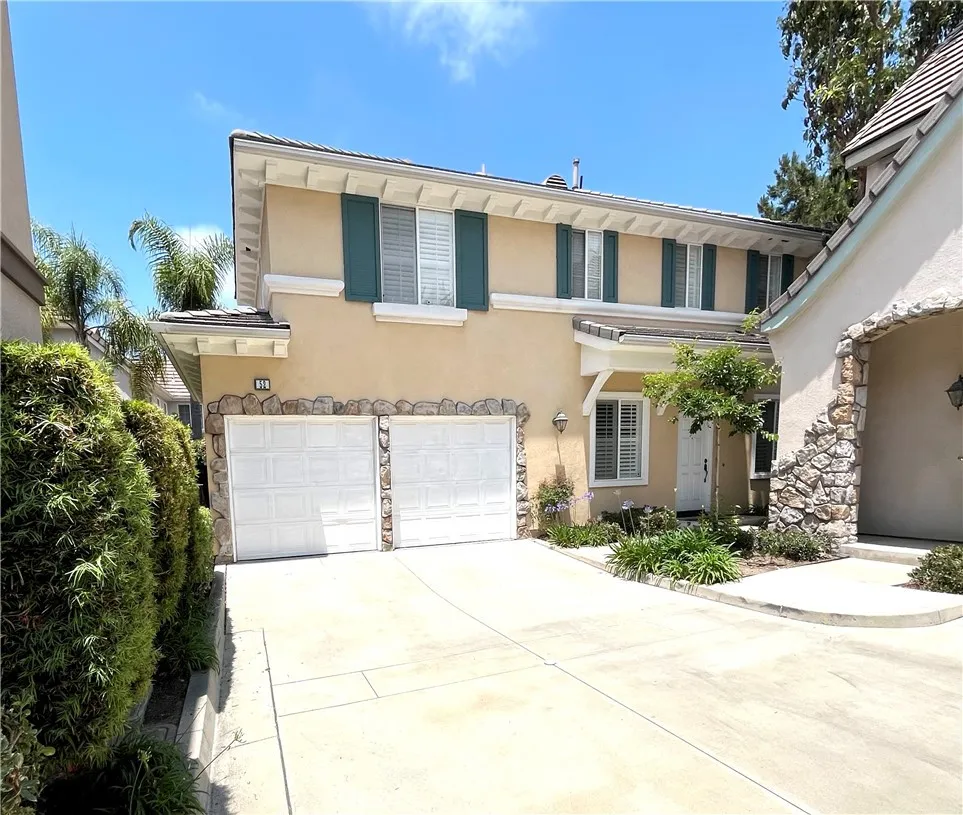 52 Danbury Lane, Irvine, California 92618 home-pic-1