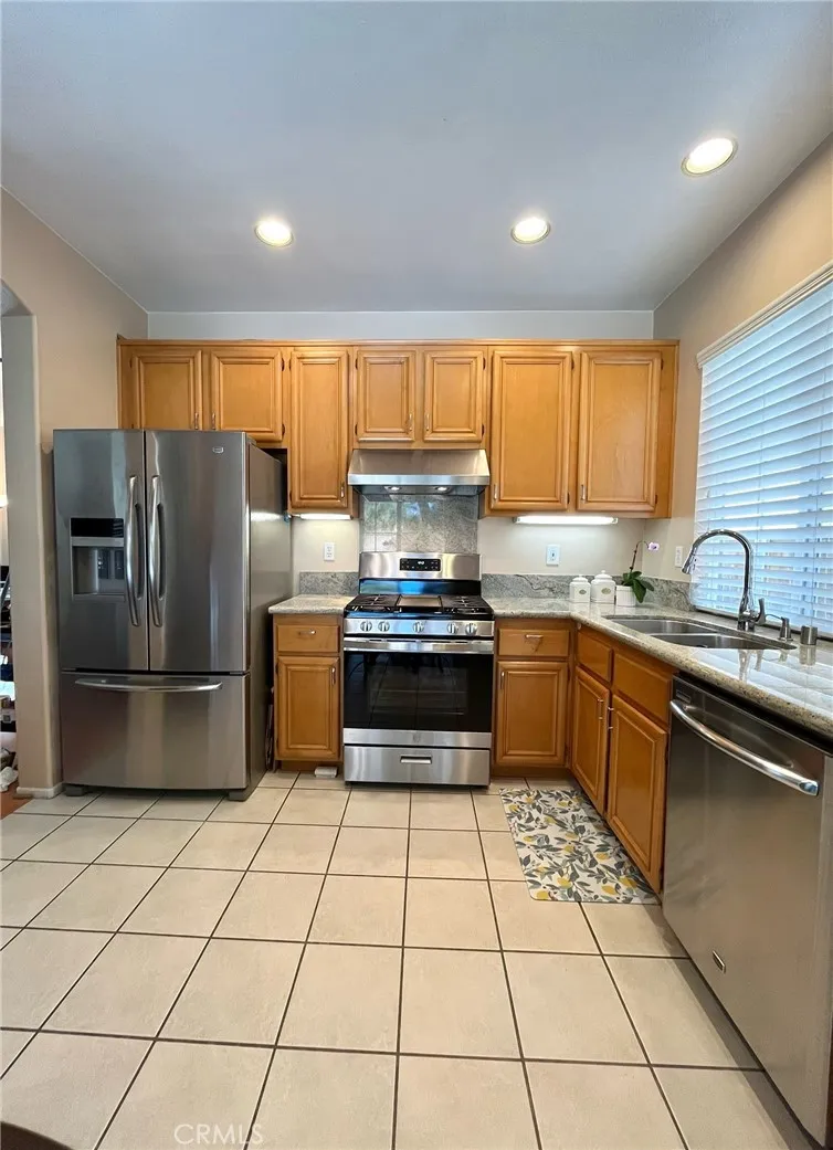 52 Danbury Lane, Irvine, California 92618 home-pic-7
