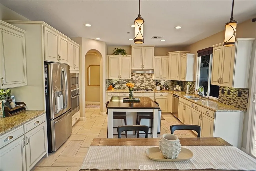 28115 Anvil Court, Valencia, California 91354 home-pic-7