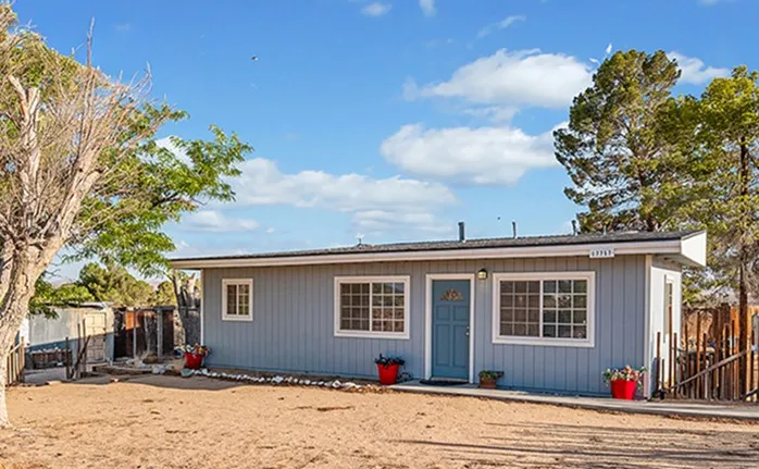 17757 Wheeler Road, Helendale, California 92342 home-pic-1