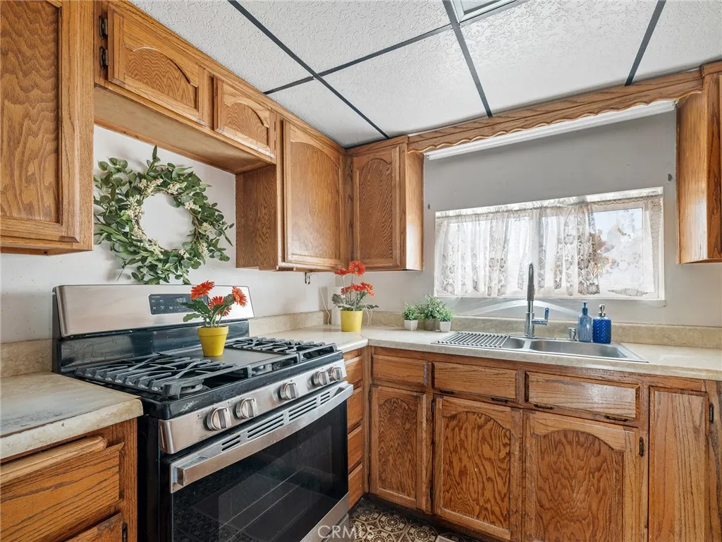 17757 Wheeler Road, Helendale, California 92342 home-pic-13