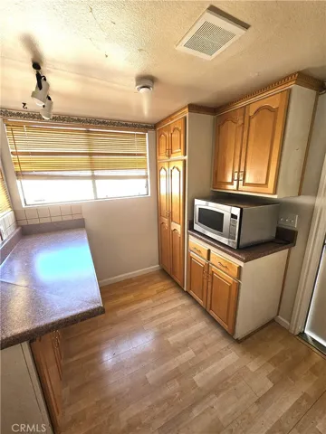 Breakfast Nook next to kitchen