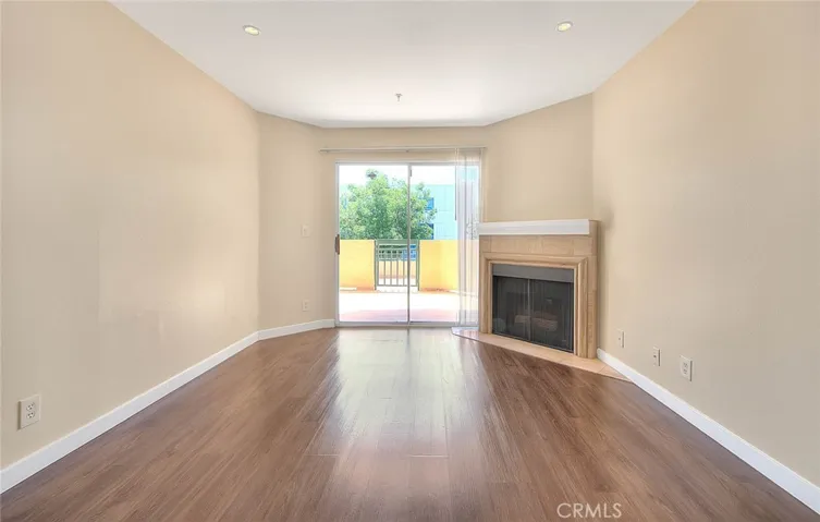 11410 Brookshire Avenue 113, Downey, California 90241